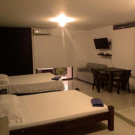 Apartahotel C&C Cali Εξωτερικό φωτογραφία